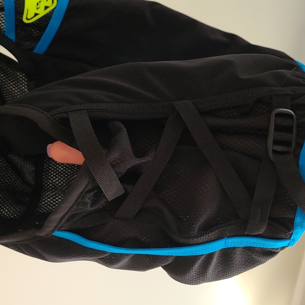 ALPINE RUNNING VEST - UNISEX - Picture 3 of 4